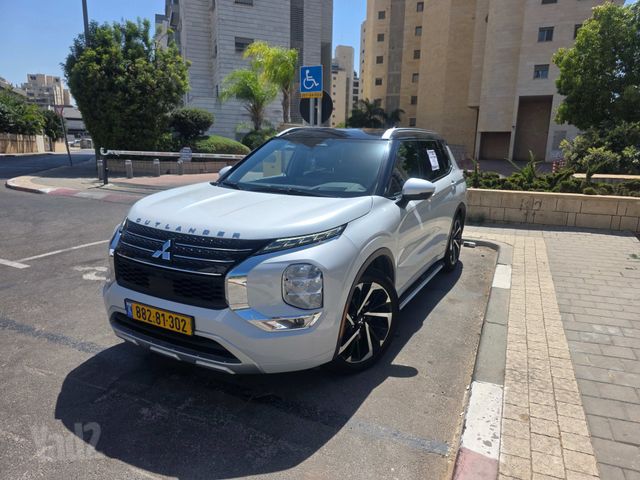 מודעת רכב מיצובישי אאוטלנדר