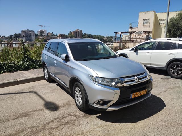 מודעת רכב מיצובישי אאוטלנדר