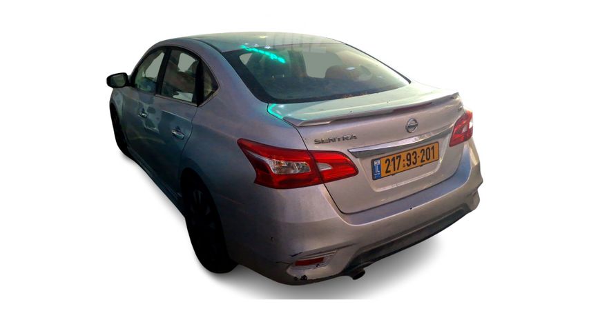 ניסאן סנטרה