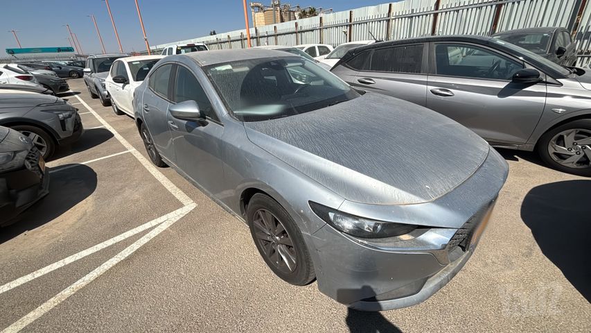 מודעת רכב מאזדה 3 1