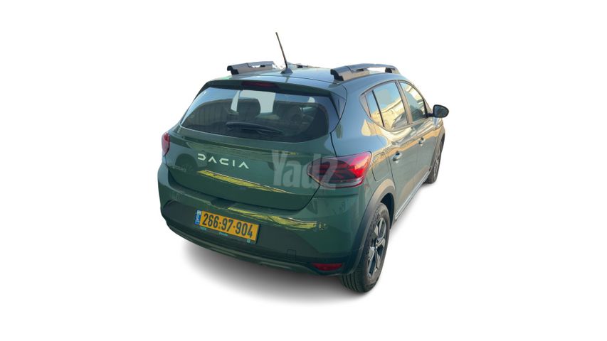 דאצ'יה סנדרו Stepway