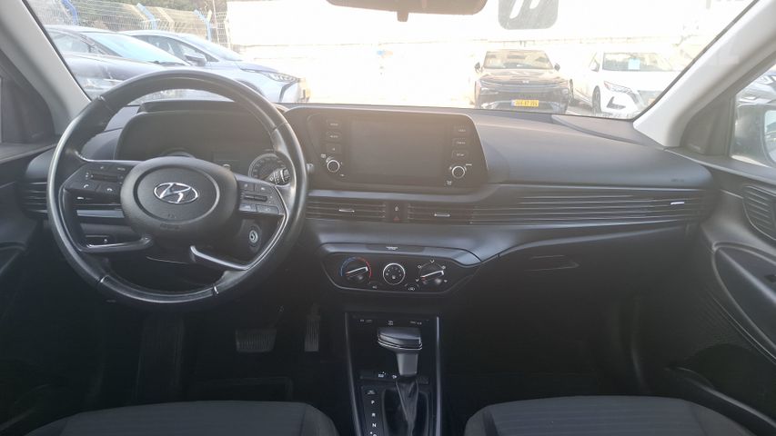 יונדאי i20
