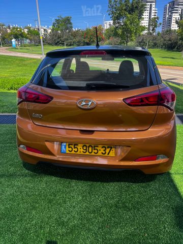 יונדאי i20