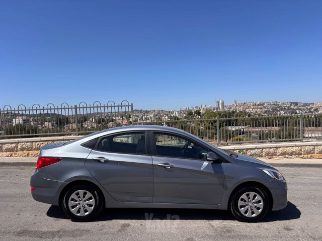 יונדאי אקסנט i25