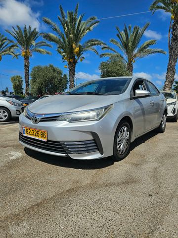 מודעת רכב טויוטה קורולה