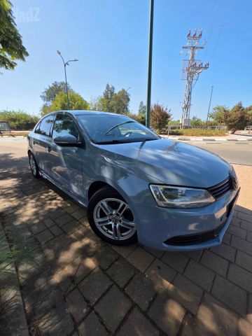 מודעת רכב פולקסווגן ג'טה