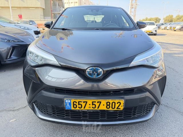 טויוטה C-HR