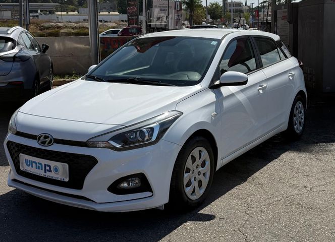 יונדאי i20