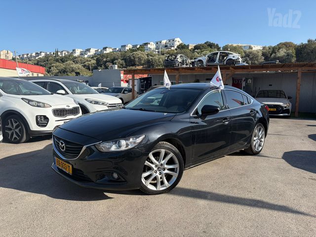 מודעת רכב מאזדה 6
