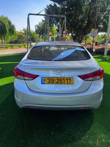 יונדאי I35