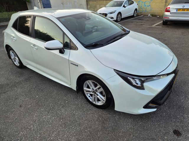 טויוטה קורולה