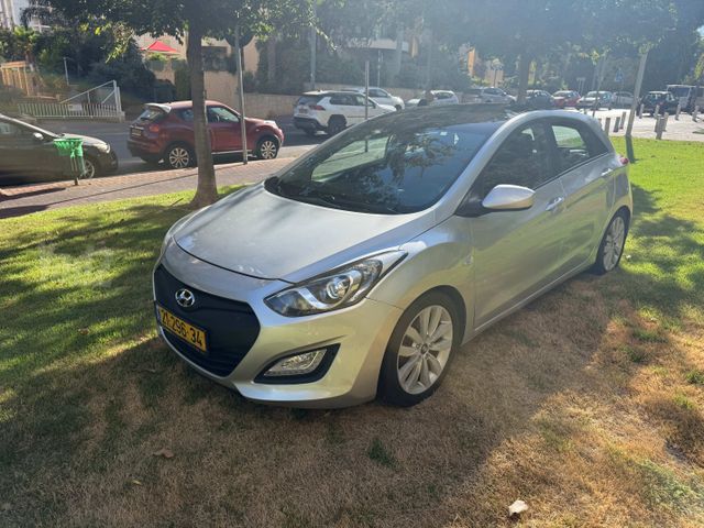 מודעת רכב יונדאי i30
