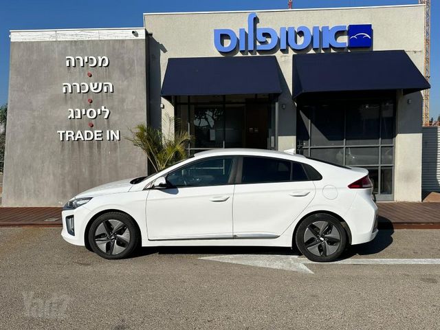 יונדאי איוניק