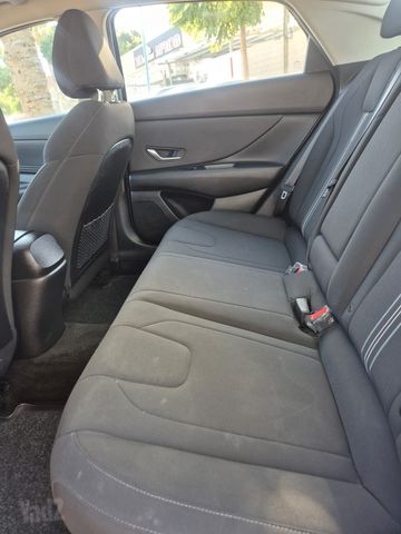 מודעת רכב יונדאי אלנטרה 1