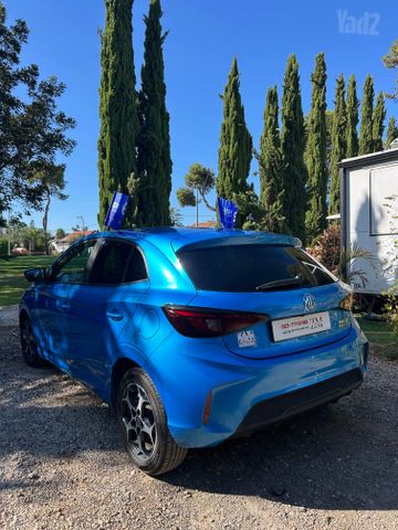 אם ג'י MG3