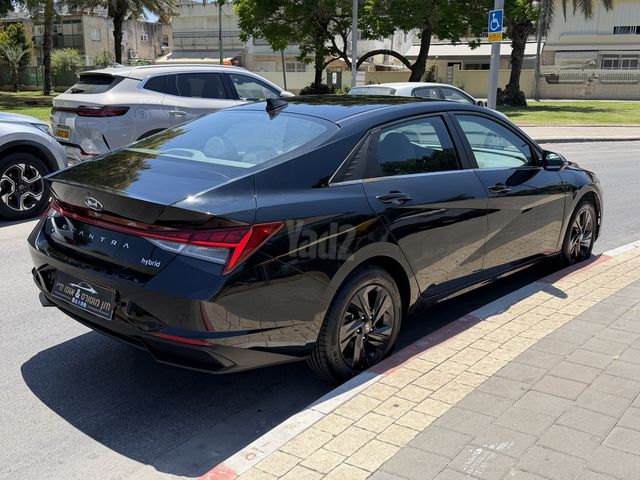 יונדאי אלנטרה