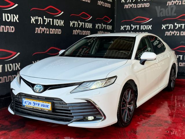 טויוטה קאמרי