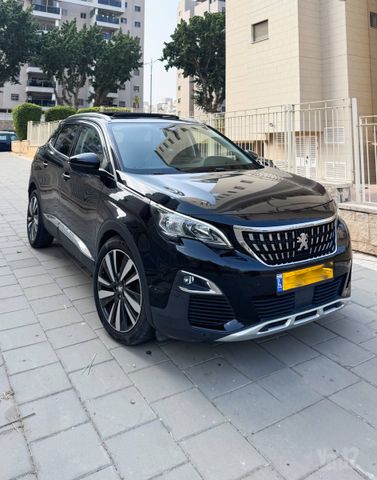 פיג'ו 3008