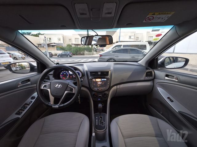 יונדאי אקסנט i25
