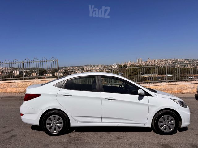 יונדאי אקסנט i25