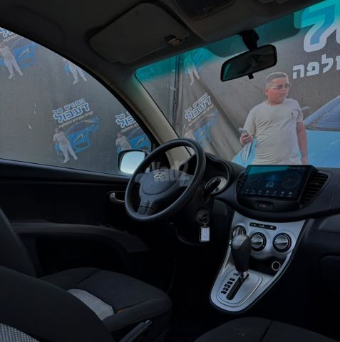 יונדאי i10