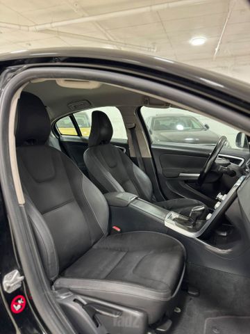 וולוו S60