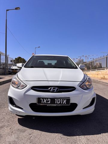 יונדאי אקסנט i25