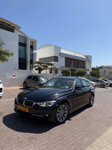 מודעת רכב ב מ וו סדרה 3