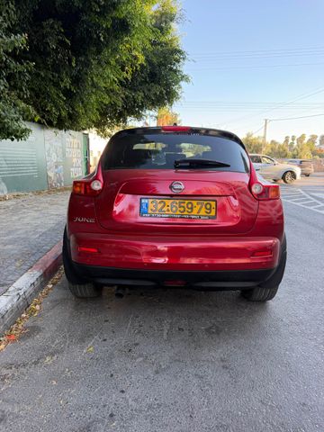 ניסאן ג'וק