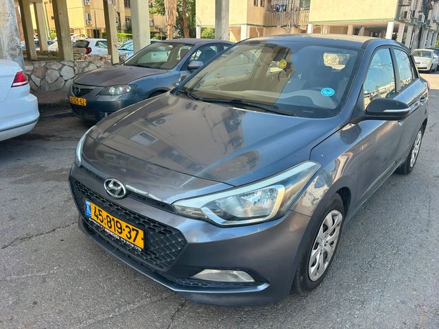 יונדאי i20