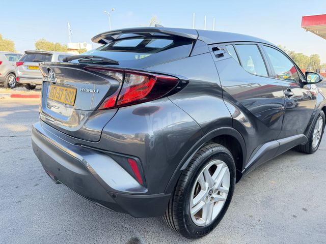 טויוטה C-HR