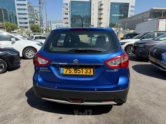 סוזוקי קרוסאובר
