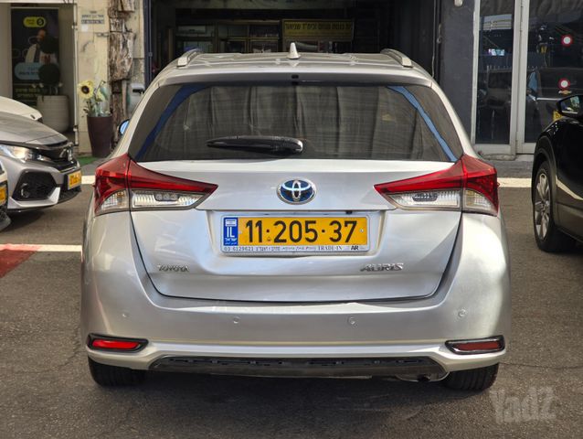 טויוטה אוריס