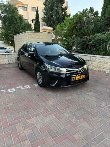 מודעת רכב טויוטה קורולה