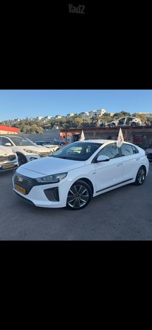 מודעת רכב יונדאי איוניק