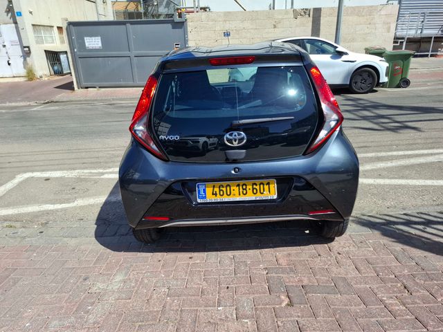 טויוטה אייגו
