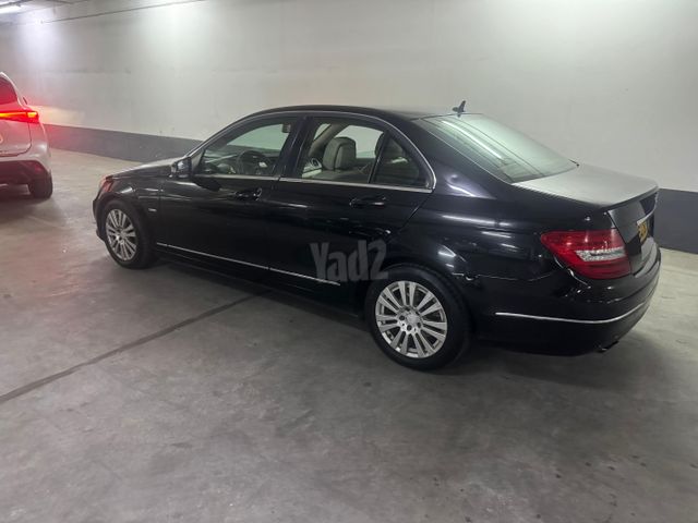 מרצדס-בנץ C-class