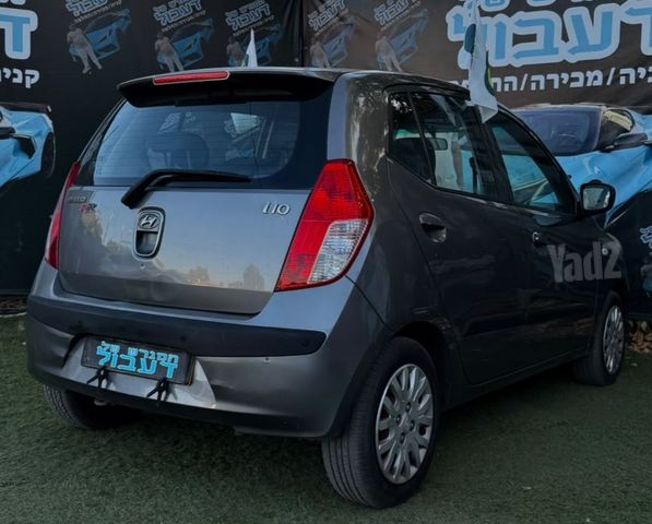 יונדאי i10