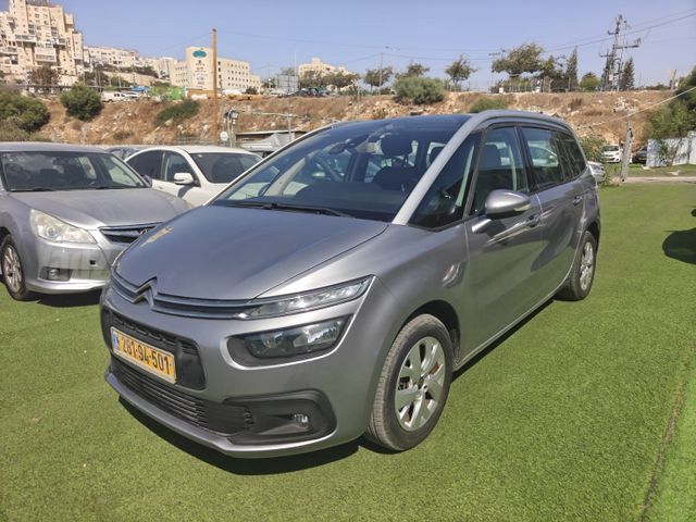 מודעת רכב סיטרואן C4 פיקאסו