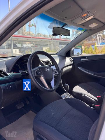 יונדאי אקסנט i25