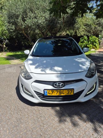 יונדאי i30