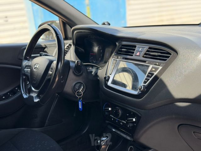 יונדאי i20