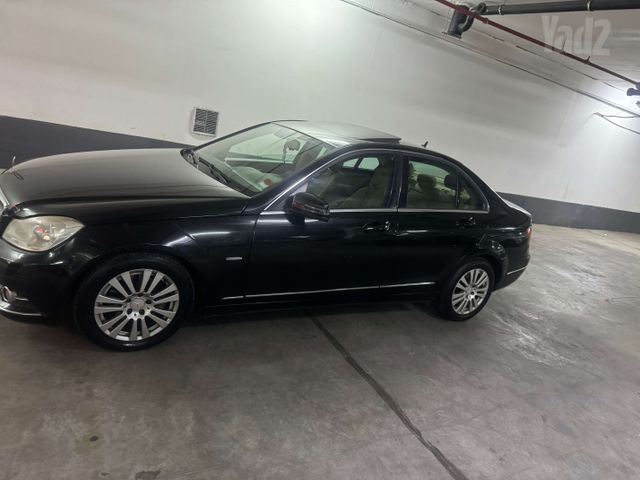 מודעת רכב מרצדס-בנץ C-class