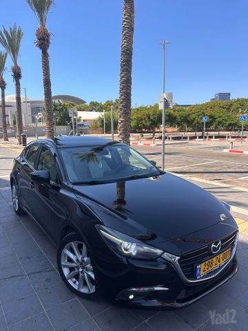 מאזדה 3
