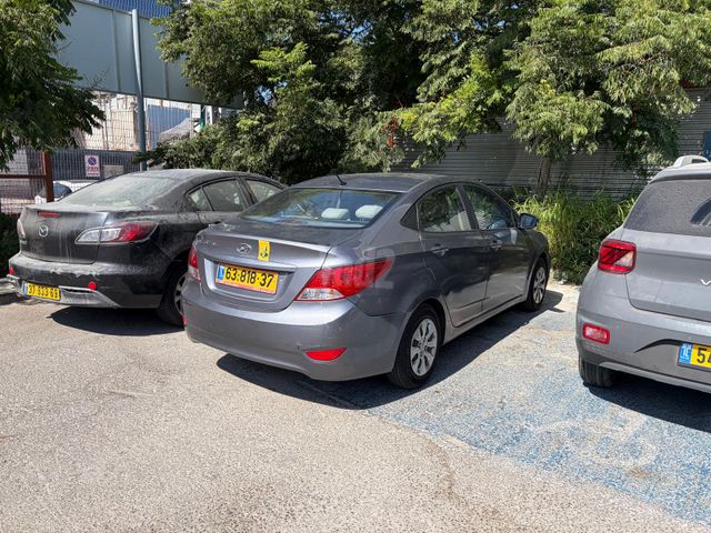 יונדאי אקסנט i25