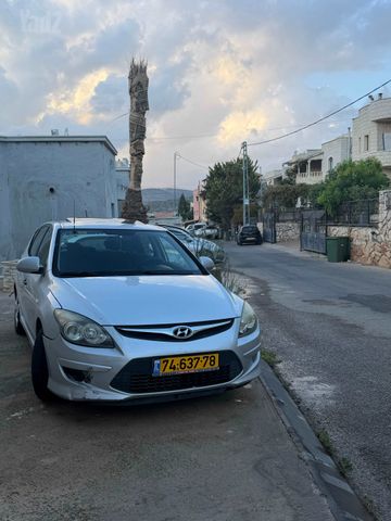 יונדאי i30