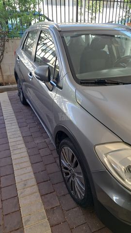 סוזוקי קרוסאובר