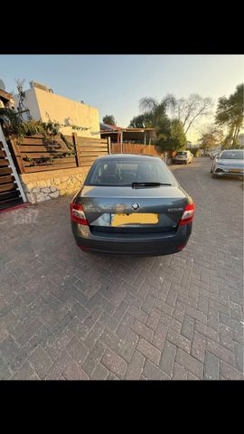 סקודה אוקטביה