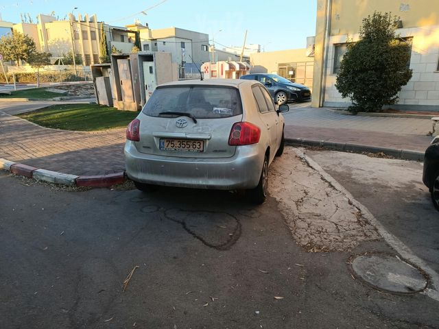 טויוטה אוריס