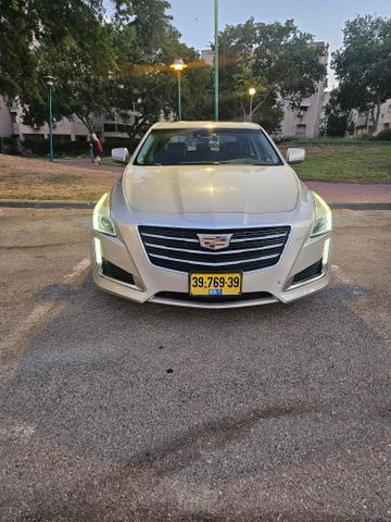 קאדילק CTS